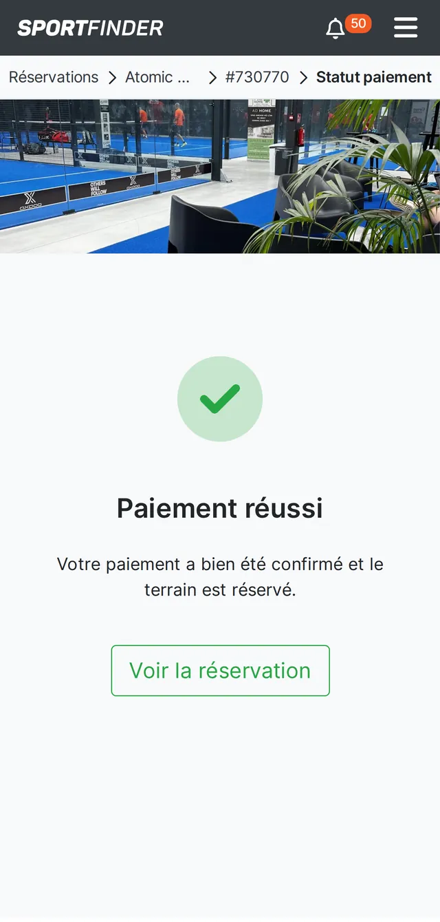 Écran de confirmation de paiement réussi pour une réservation de terrain chez Atomic Padel.